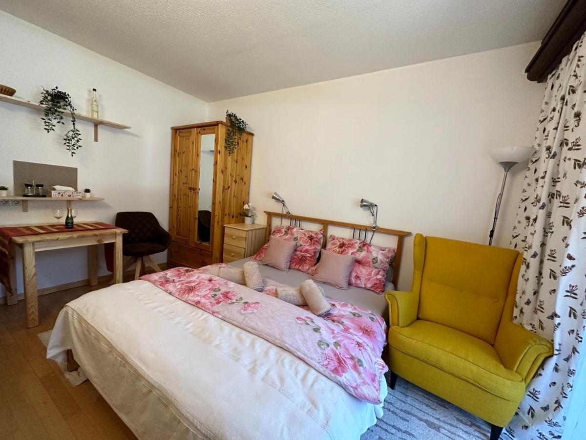 Studio Apartment Bkk บาด ไคลน์เคิร์ชไฮม์ ภายนอก รูปภาพ